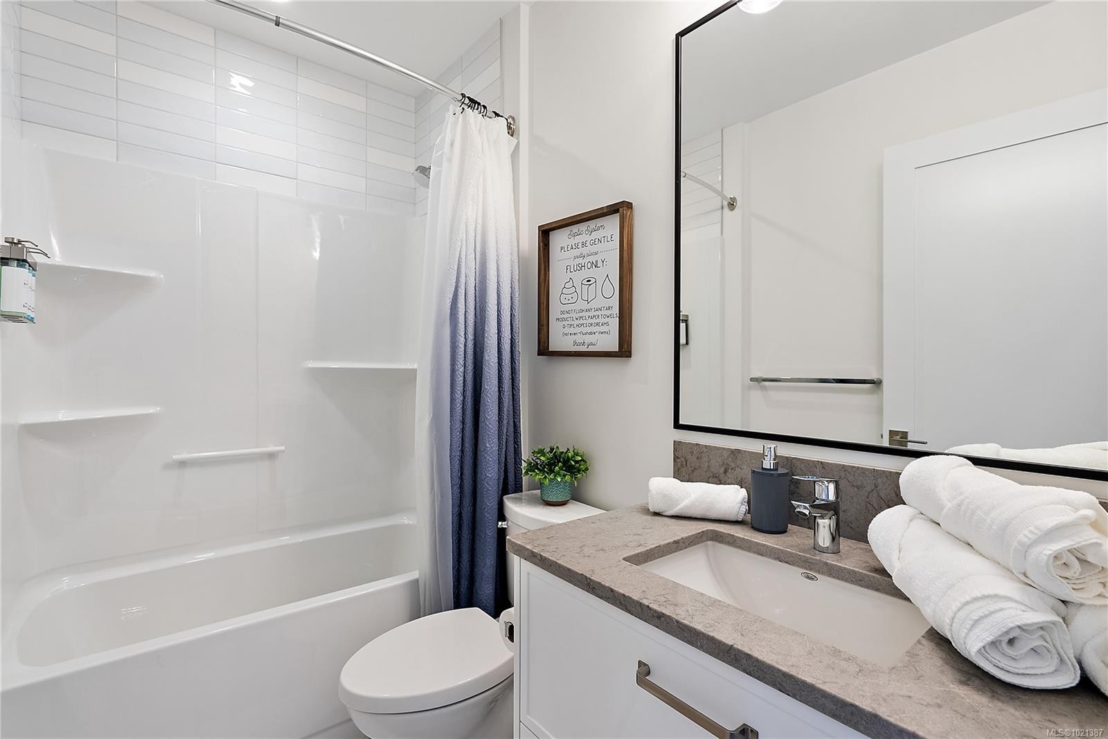 6-9022 Clarkson Ave, Black Creek, BC