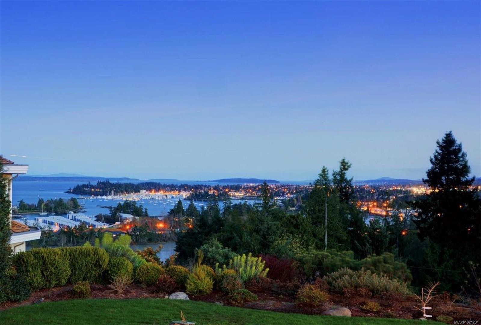 11008 Oriole Lane, North Saanich, BC