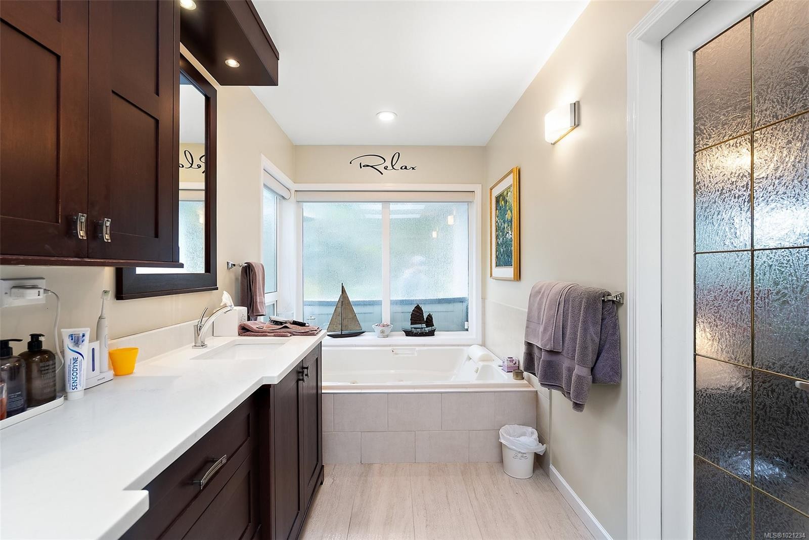 11008 Oriole Lane, North Saanich, BC