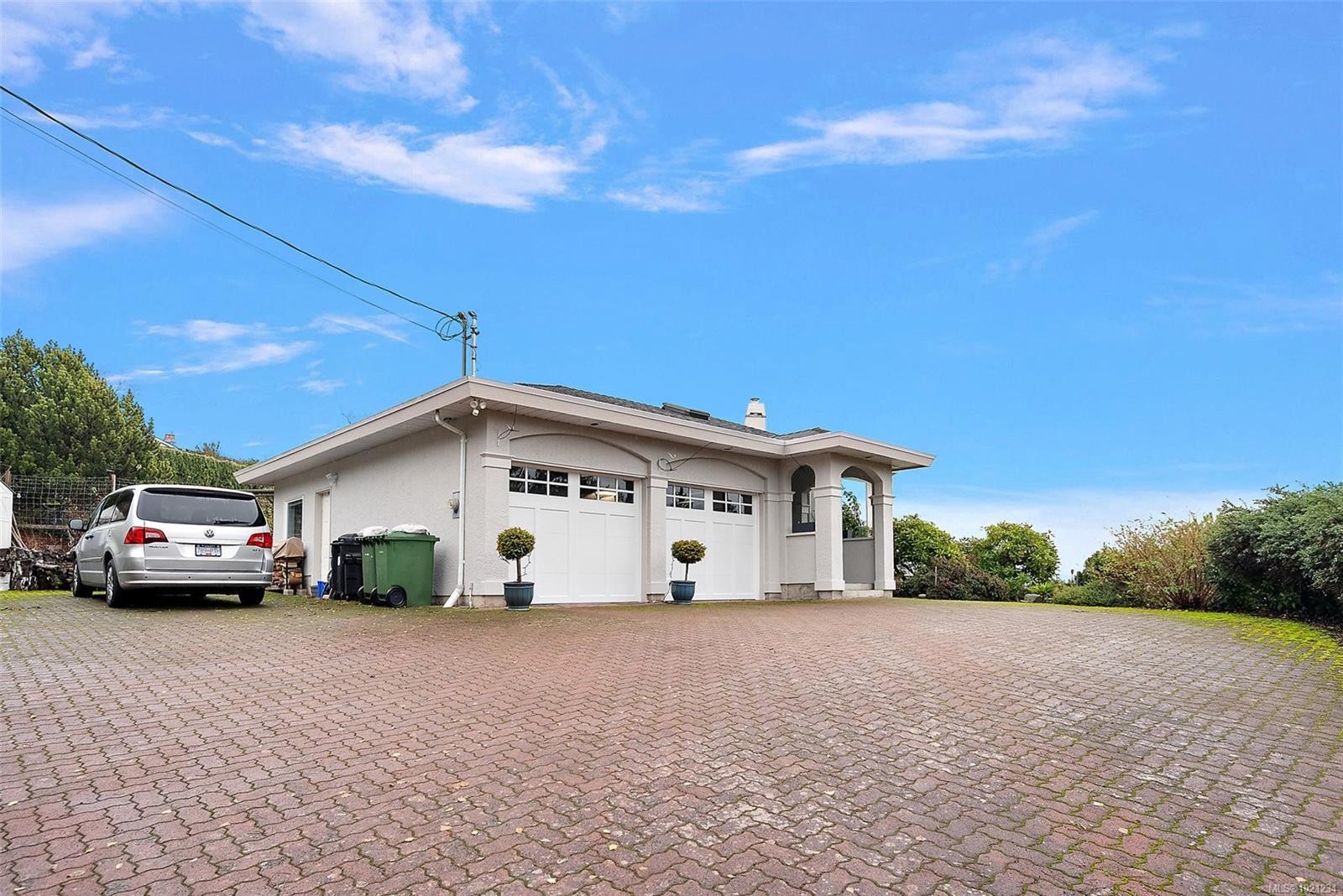 11008 Oriole Lane, North Saanich, BC