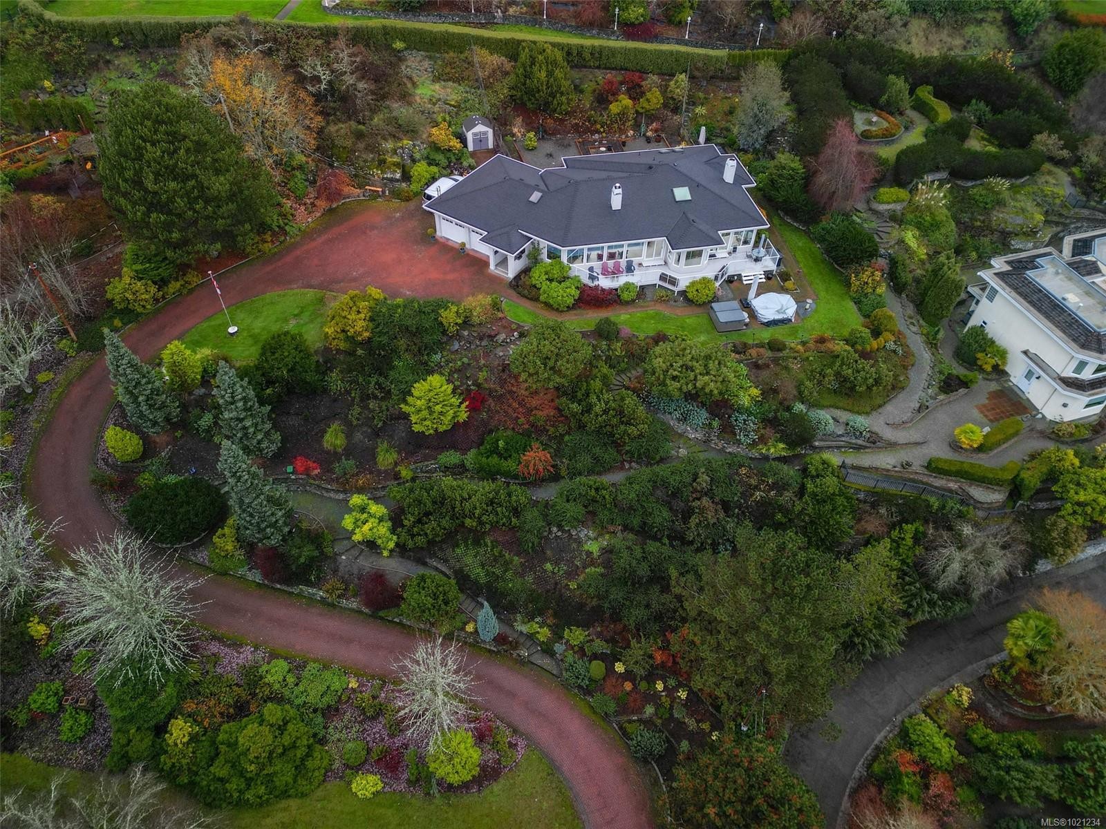 11008 Oriole Lane, North Saanich, BC