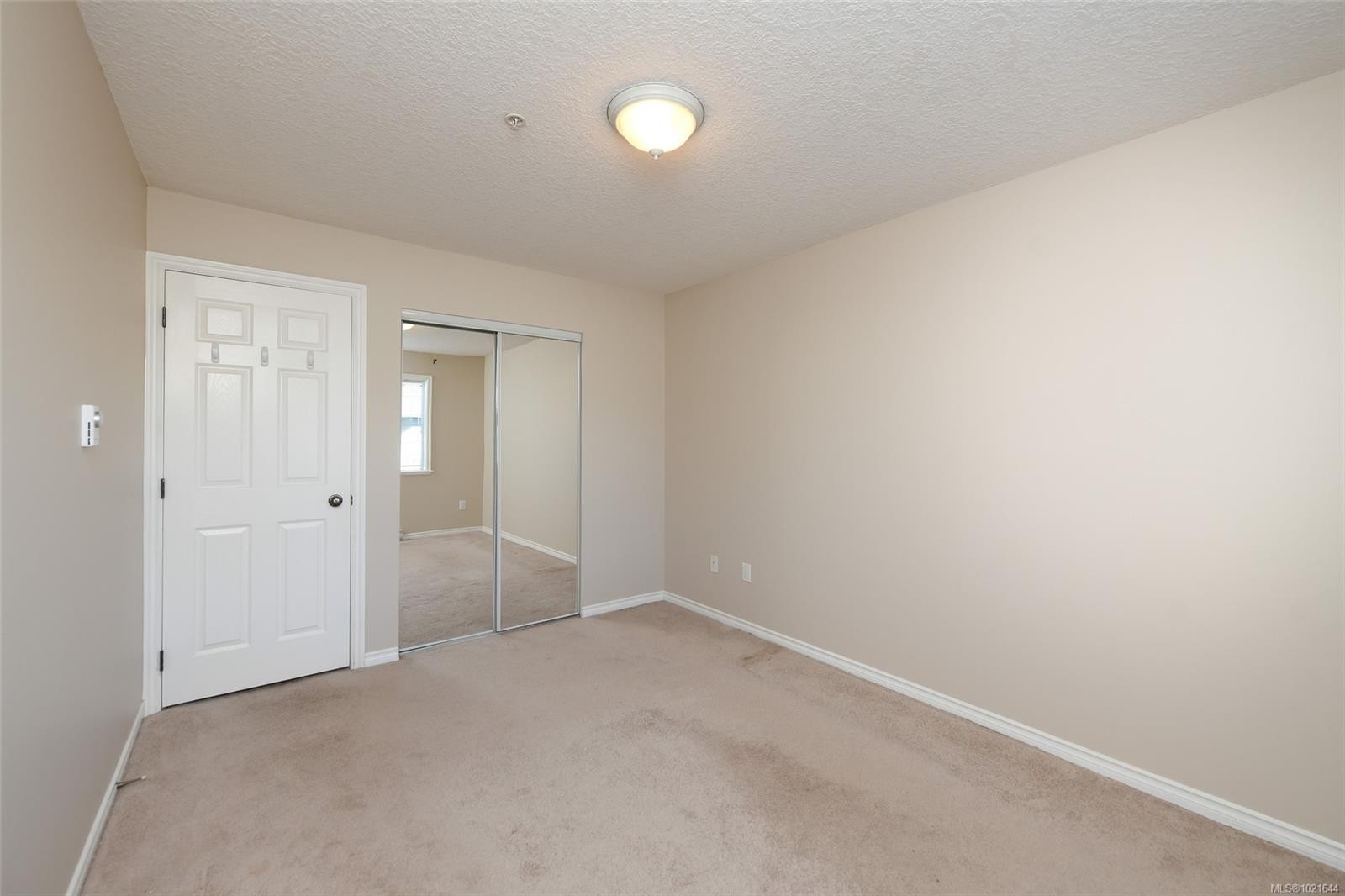 103-129 Back Rd, Courtenay, BC - Indoor Photo Showing Other Room