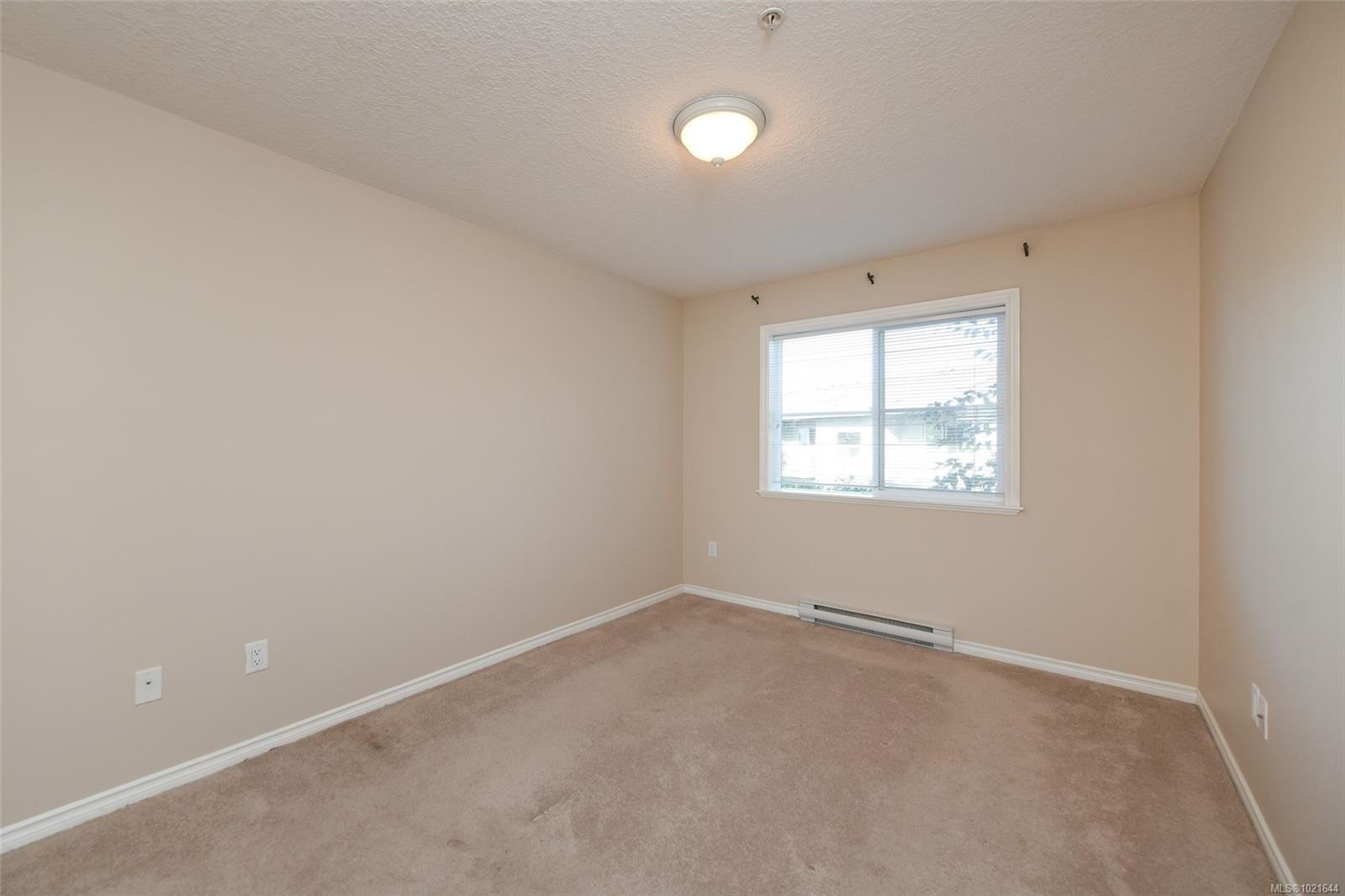 103-129 Back Rd, Courtenay, BC - Indoor Photo Showing Other Room