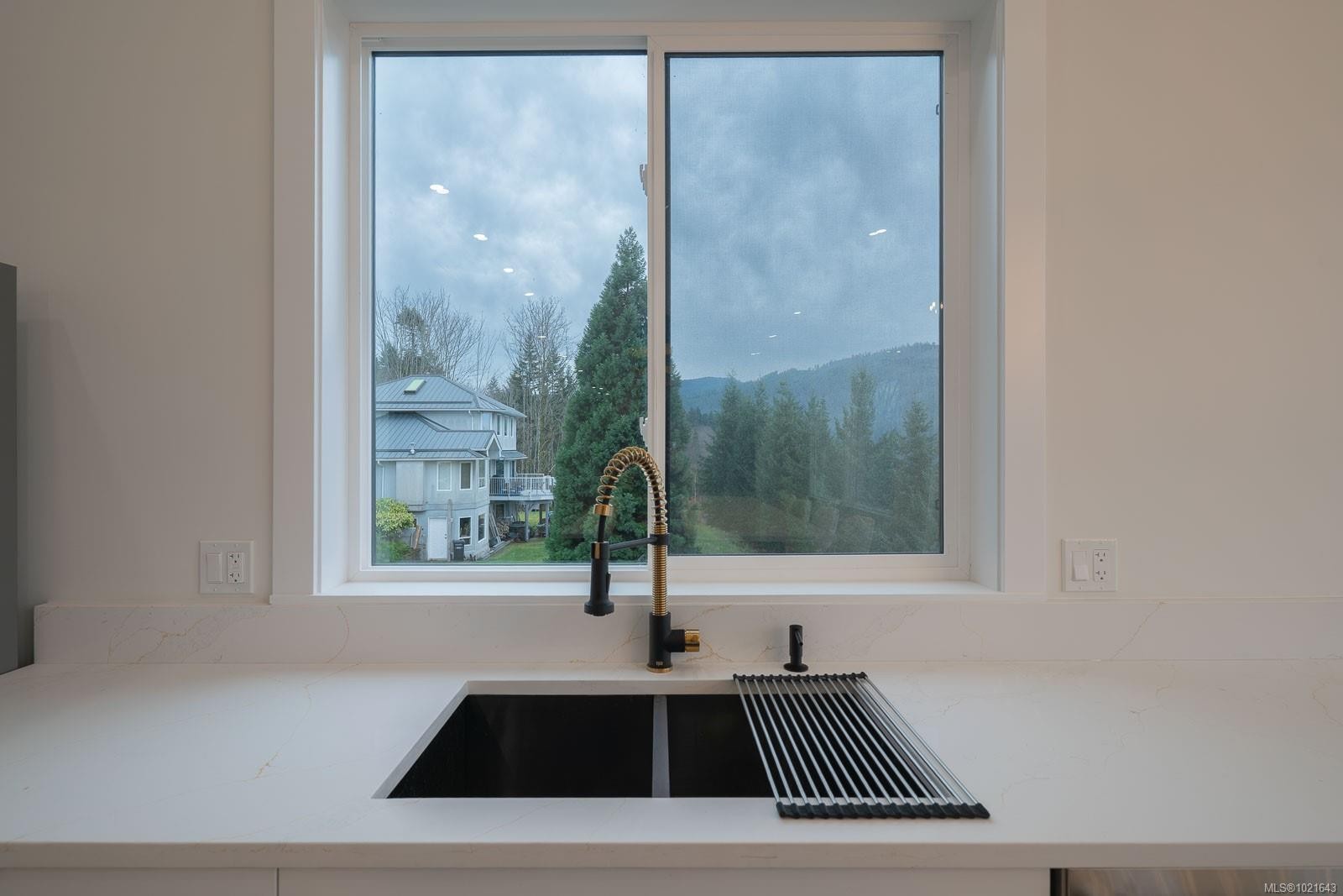 2195 Mallory Dr, Port Alberni, BC