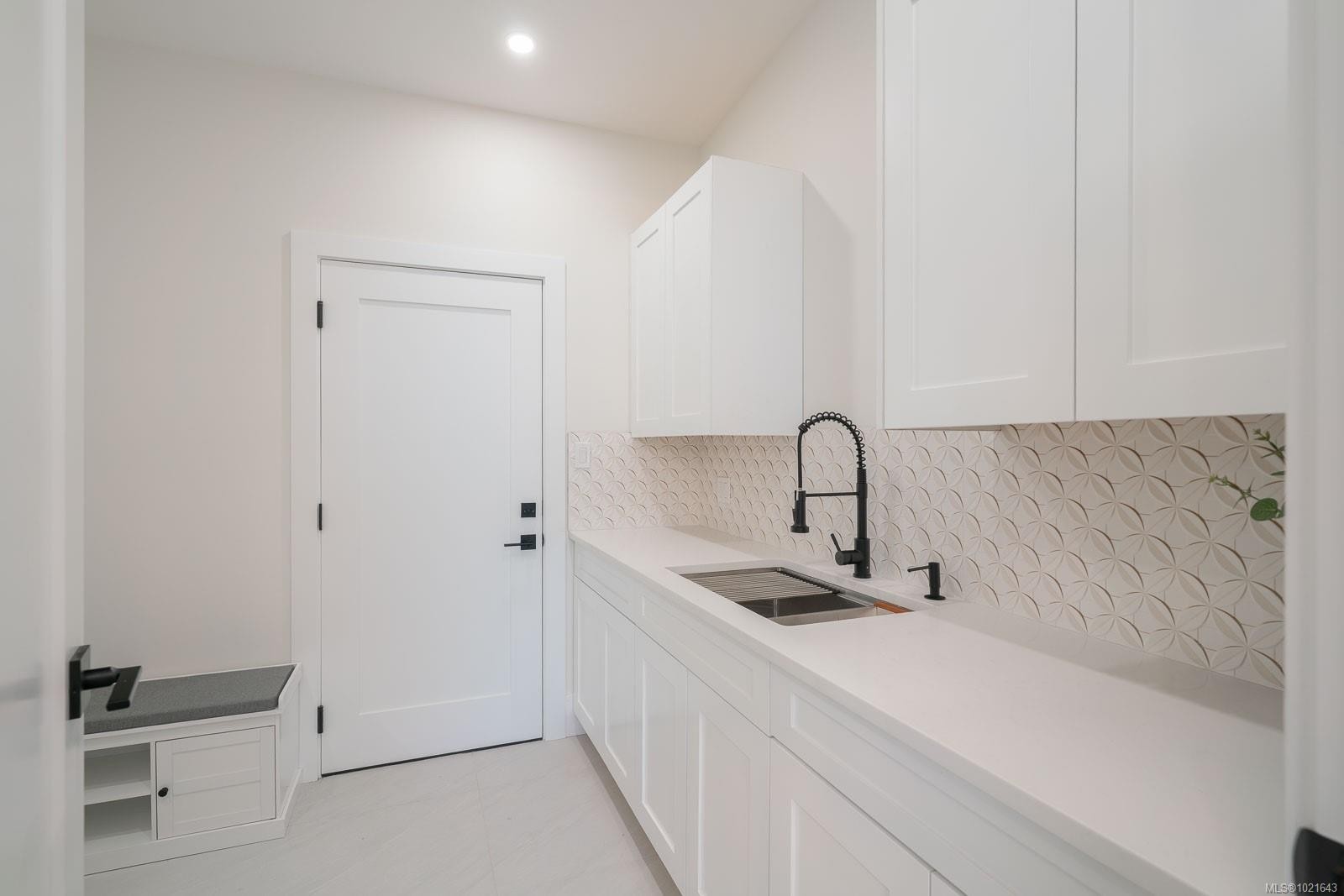 2195 Mallory Dr, Port Alberni, BC