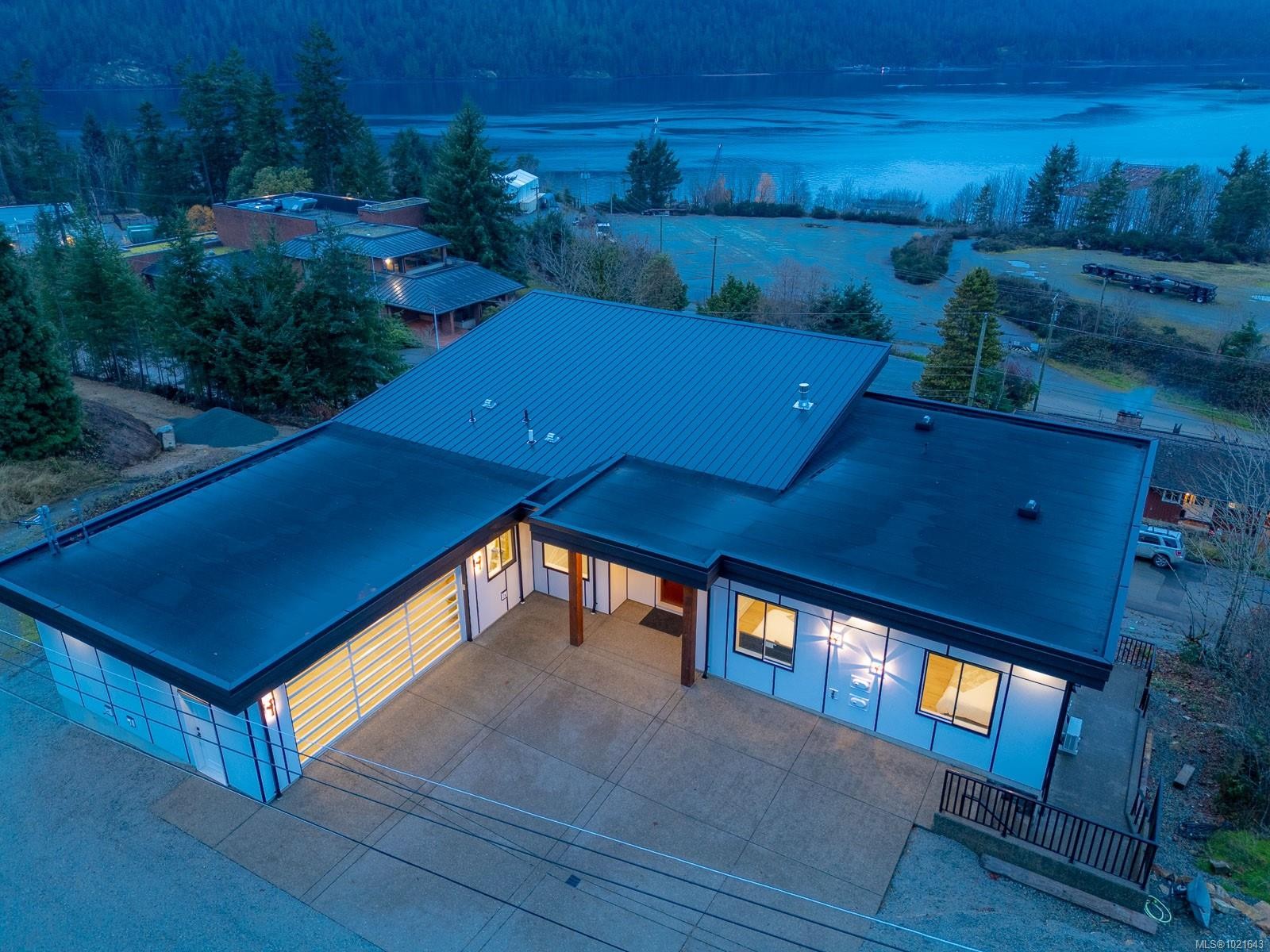 2195 Mallory Dr, Port Alberni, BC