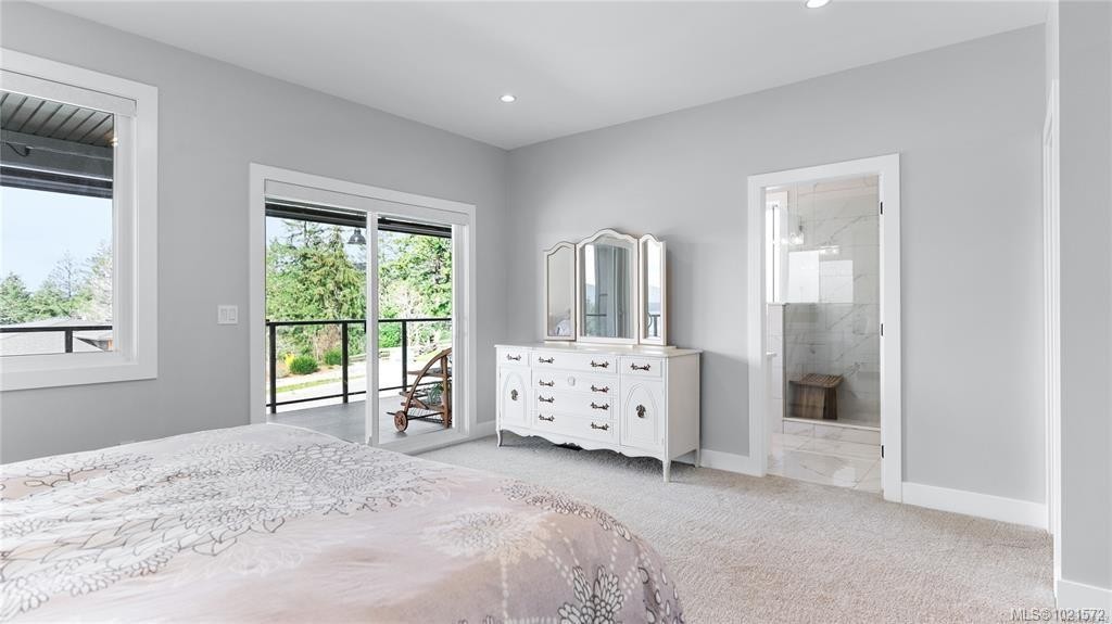 6290 Highwood Dr, Duncan, BC