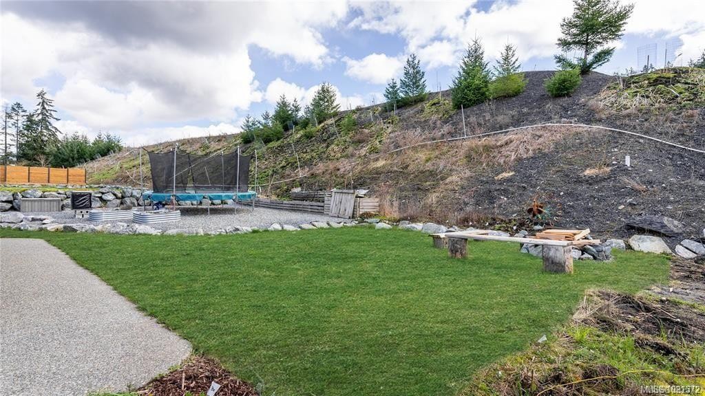 6290 Highwood Dr, Duncan, BC