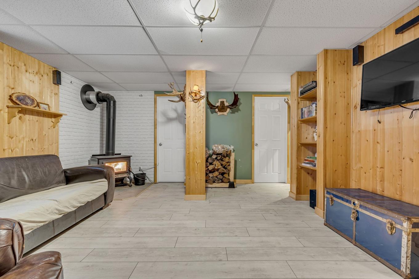 Salle familiale - 900 Ch. St-Edmond, Stoneham-Et-Tewkesbury, QC - Indoor