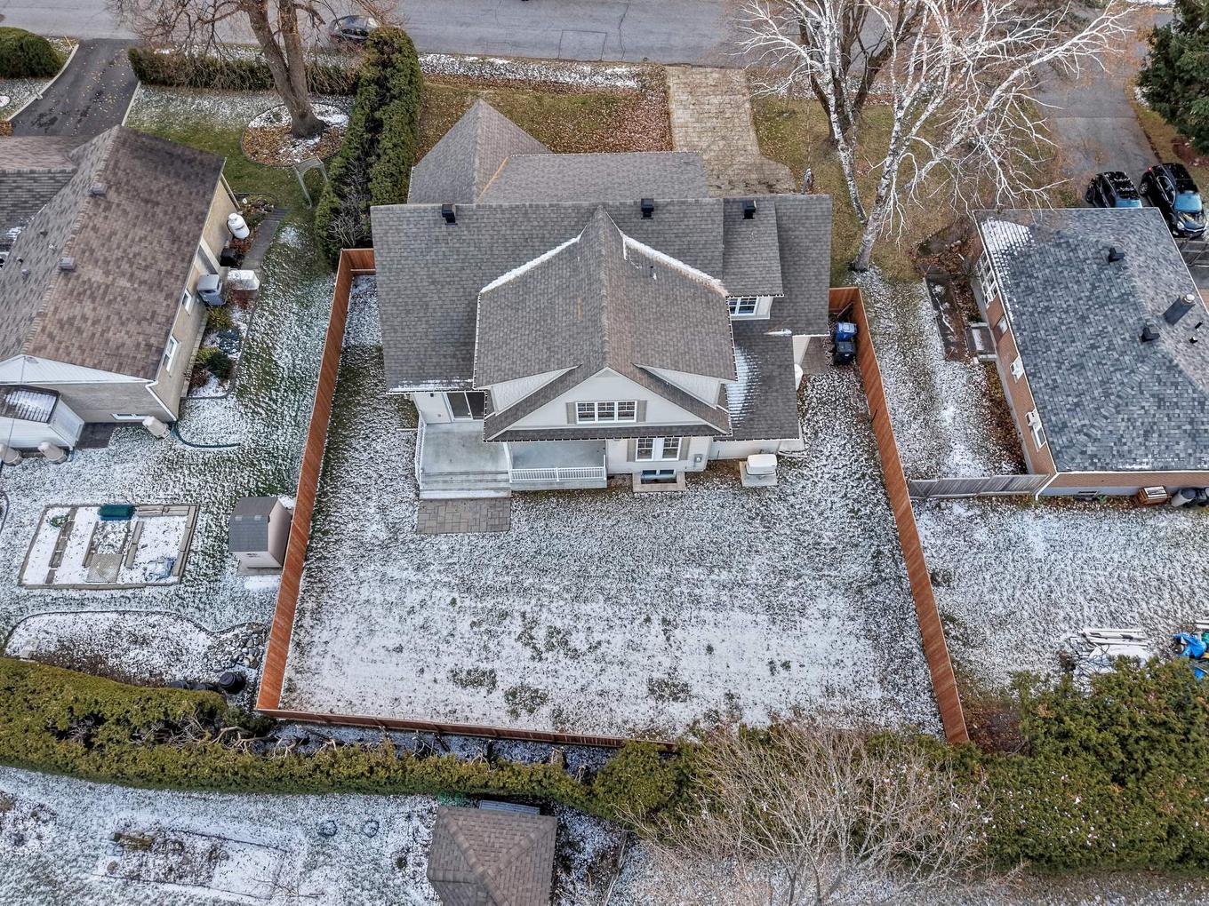 Aerial photo - 539 Church Street, Beaconsfield, QC - Outdoor