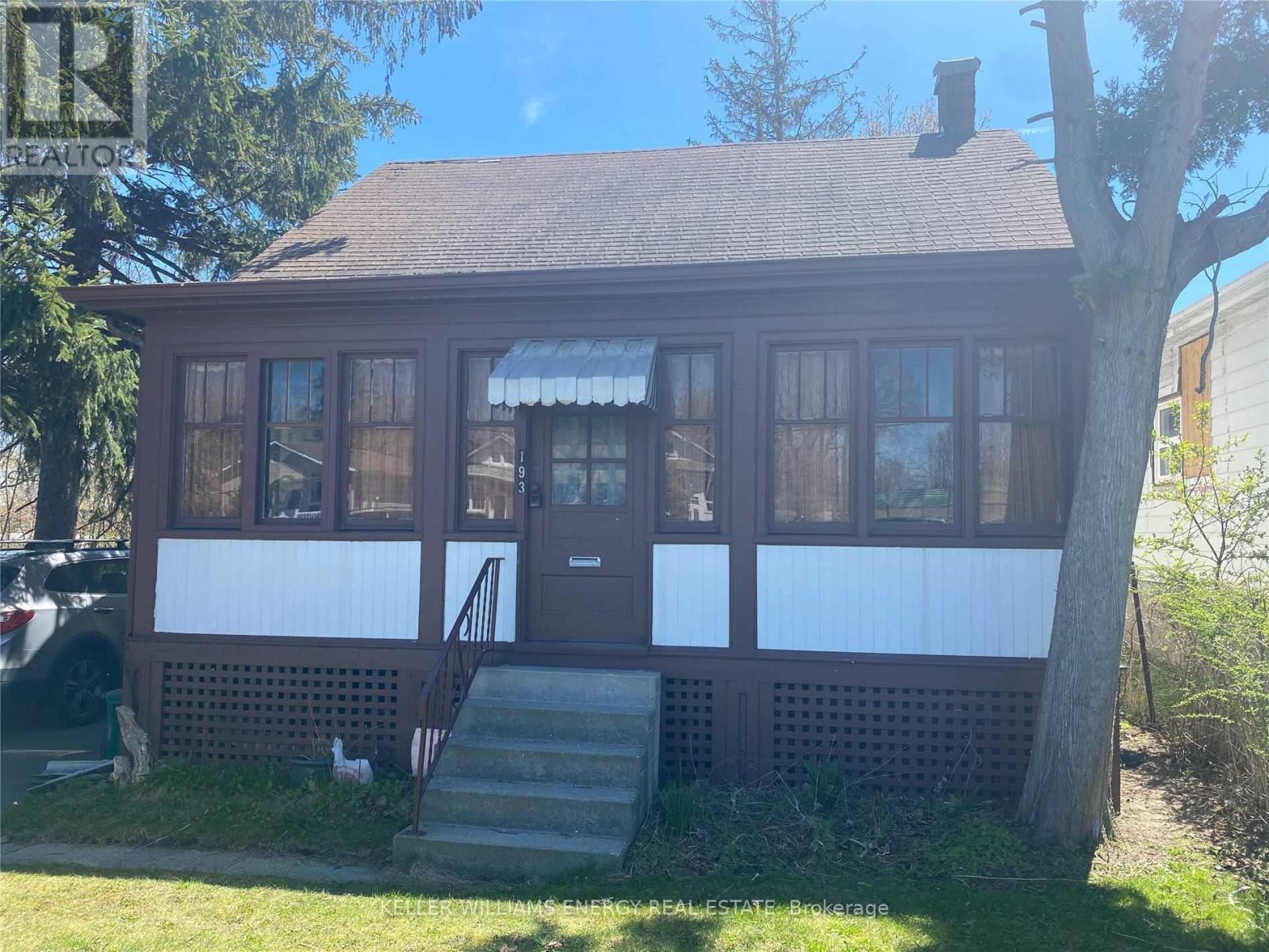 193 Bloor Street W, Oshawa (Lakeview), ON