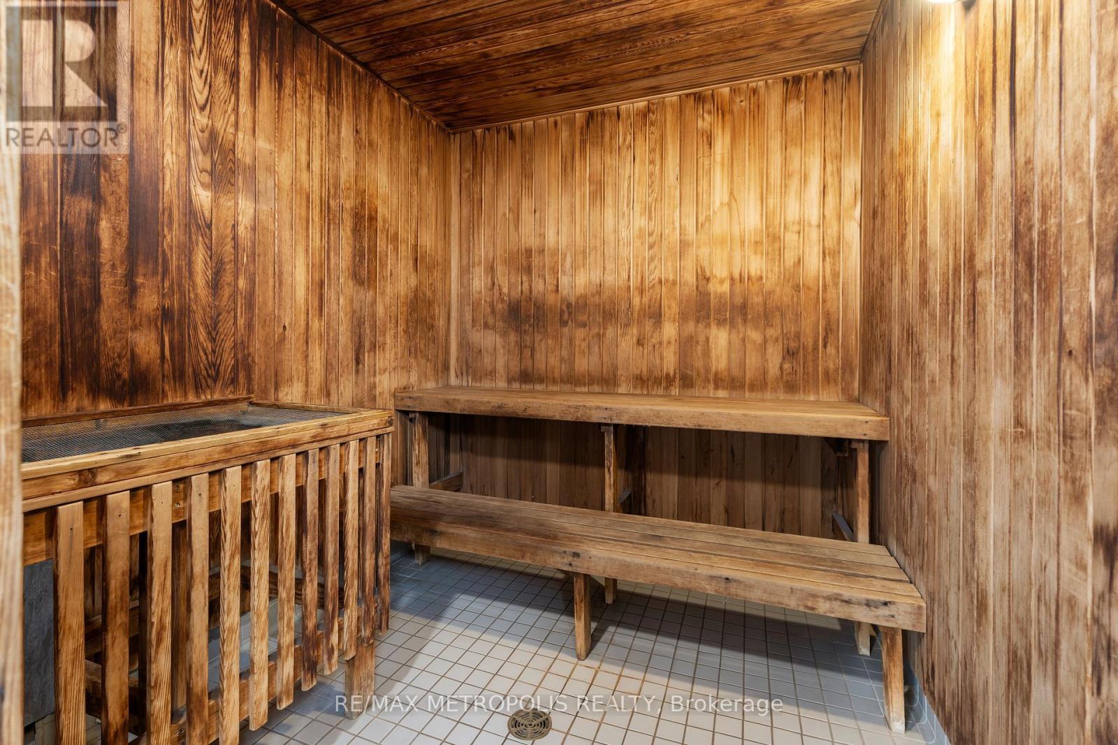 1707 - 3233 Eglinton Avenue E, Toronto, ON - Indoor Photo Showing Other Room