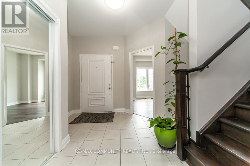 24 Raithby Crescent, Ajax, ON - Indoor Photo Showing Other Room