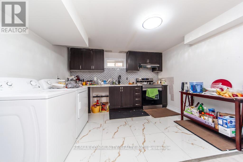 24 Raithby Crescent, Ajax, ON - Indoor Photo Showing Laundry Room