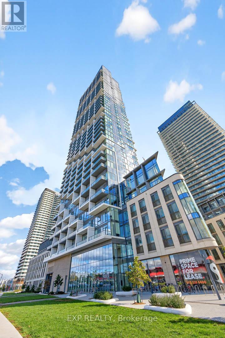 1708 - 1000 Portage Parkway, Vaughan, ON - Outdoor With Facade