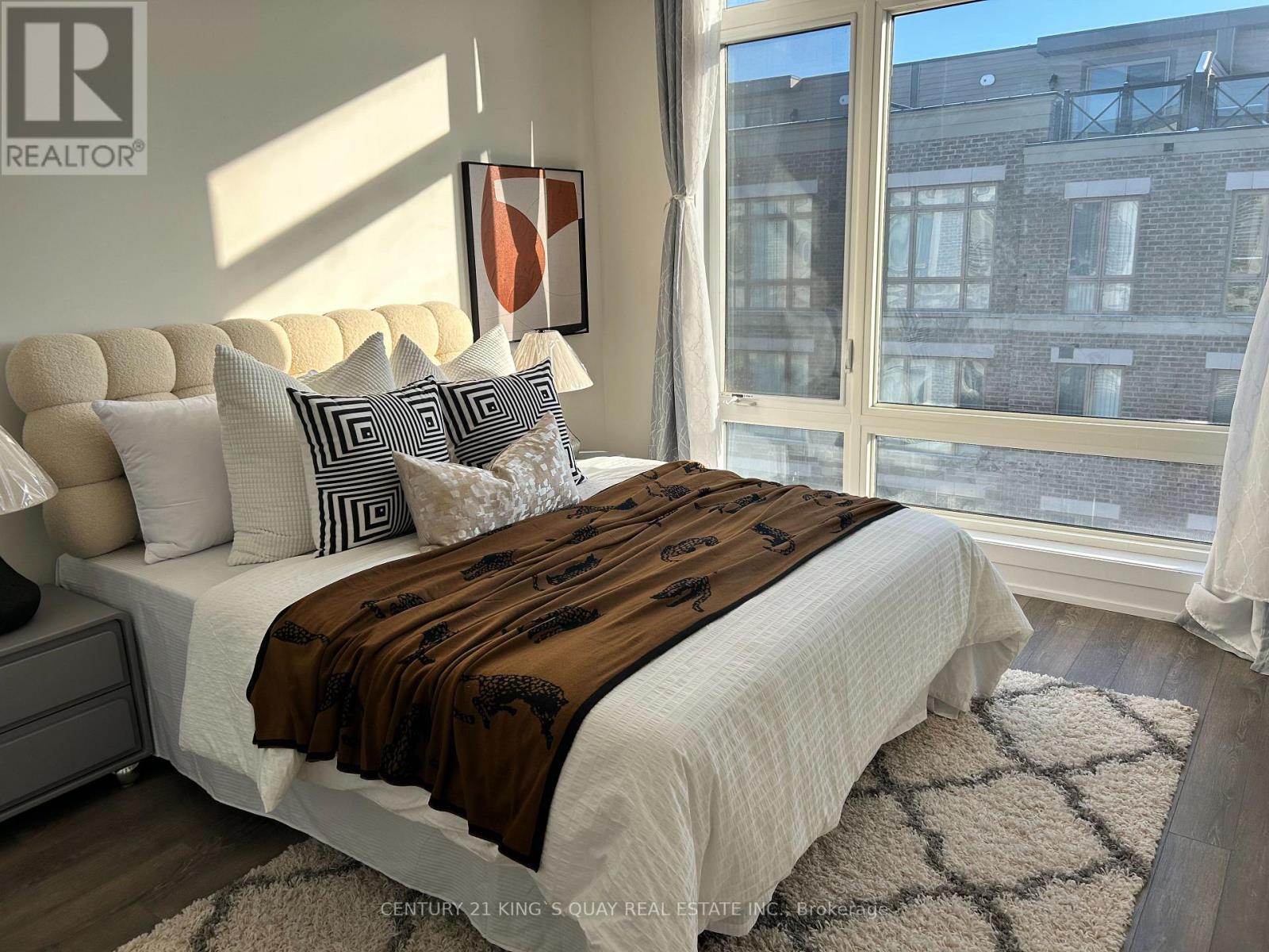 304 - 20 Dunsheath Way, Markham, ON - Indoor Photo Showing Bedroom