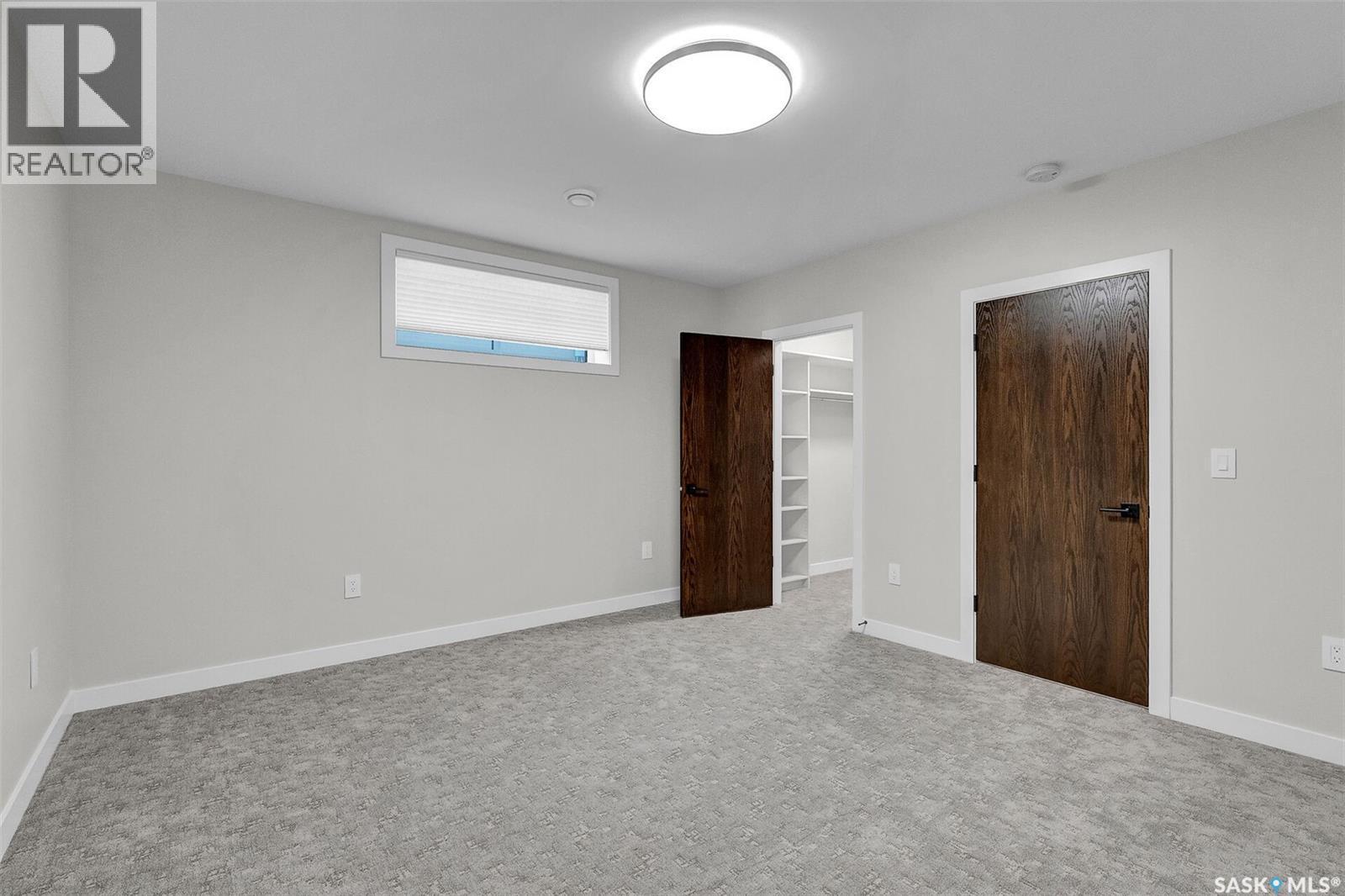 8267 Wascana Gardens Point, Regina, SK - Indoor Photo Showing Other Room