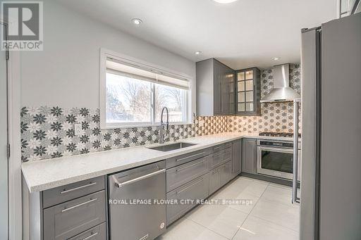 Main Floor - 12 Gondola Crescent, Brampton, ON - Indoor Photo Showing Kitchen With Upgraded Kitchen
