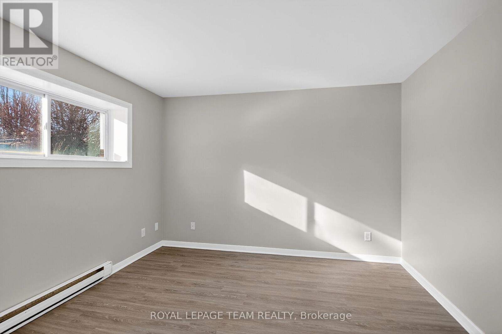 370 Joseph Street, Carleton Place, ON - Indoor Photo Showing Other Room
