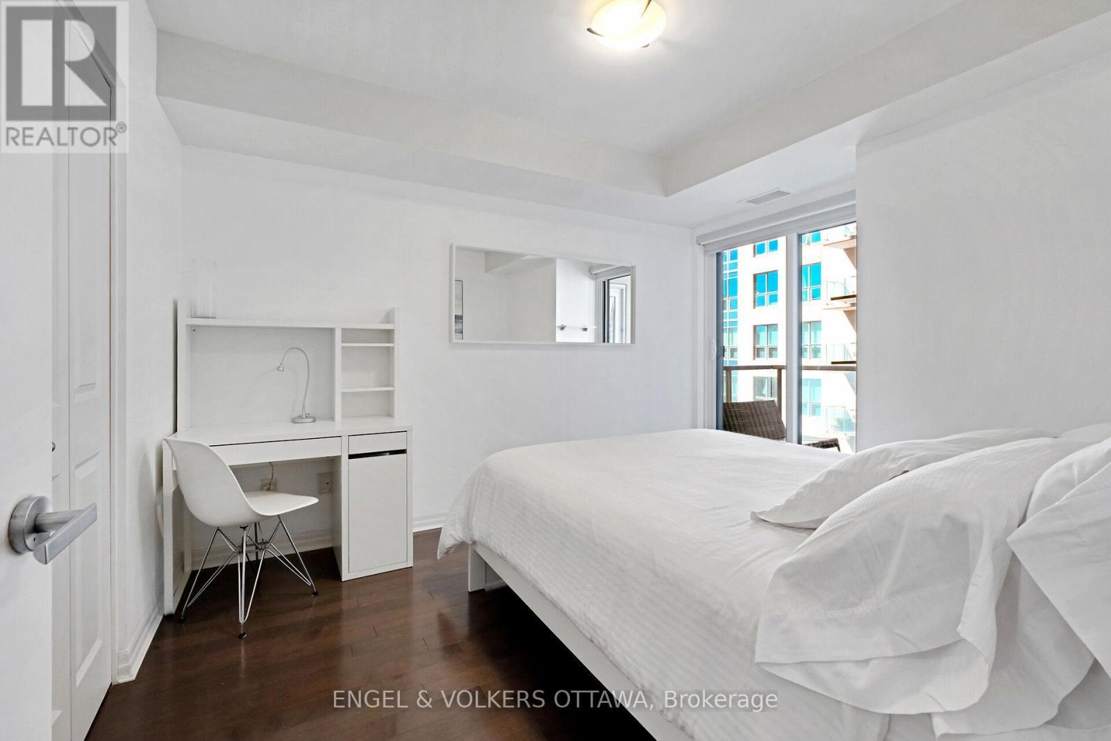 707 - 195 Besserer Street, Ottawa, ON - Indoor Photo Showing Bedroom