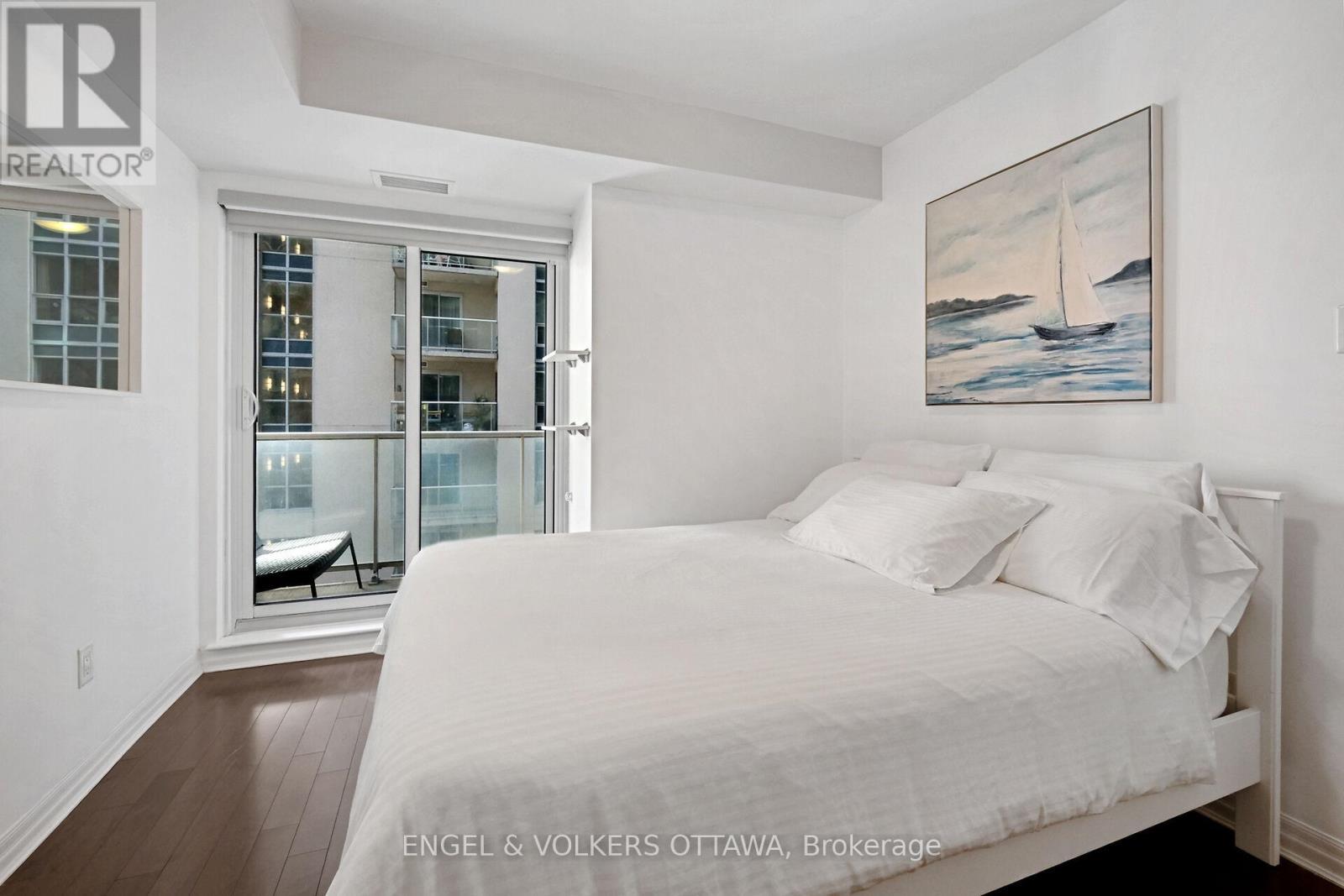 707 - 195 Besserer Street, Ottawa, ON - Indoor Photo Showing Bedroom