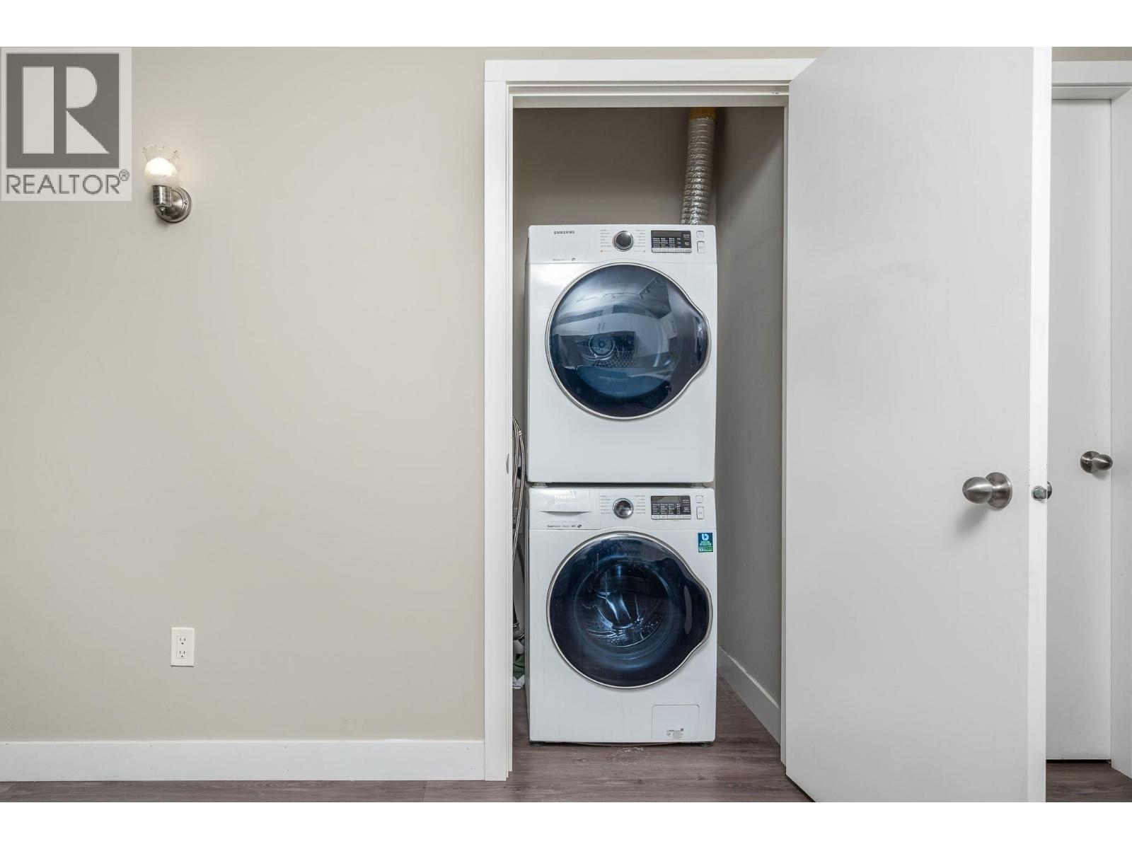 3409 28 Avenue Unit# 413, Vernon, BC - Indoor Photo Showing Laundry Room