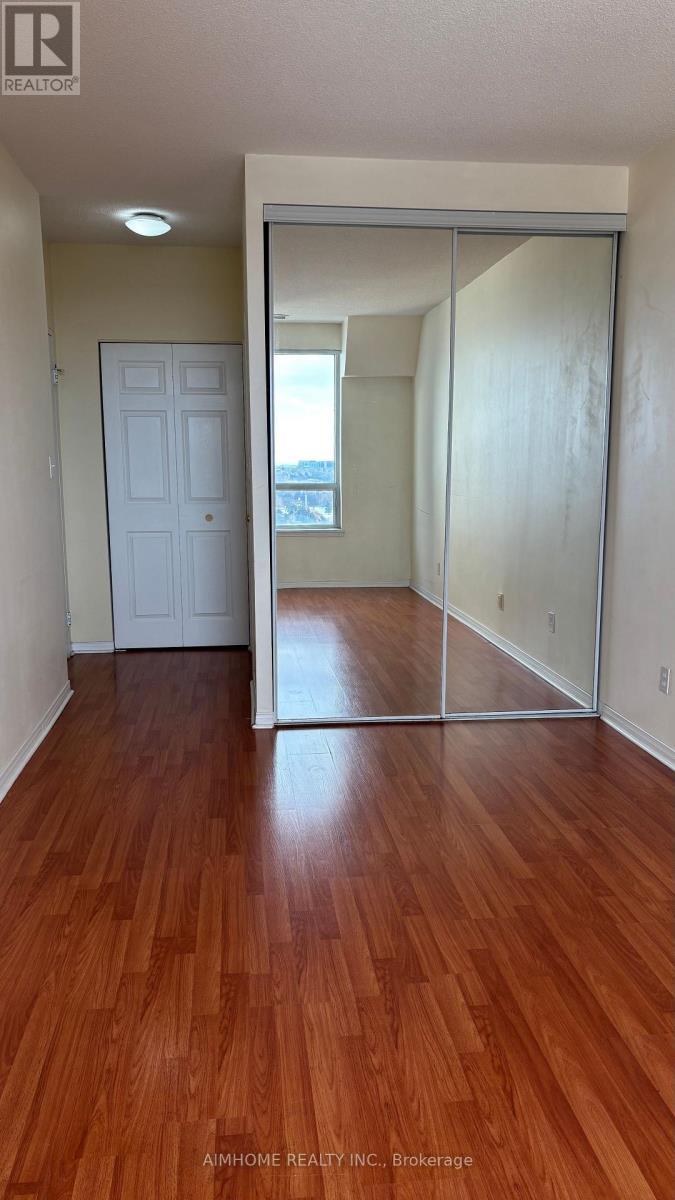 Ph 108 - 18 Hillcrest Avenue, Toronto, ON - Indoor Photo Showing Other Room