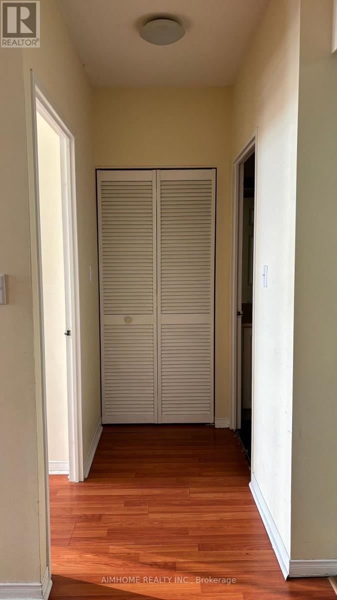 Ph 108 - 18 Hillcrest Avenue, Toronto, ON - Indoor Photo Showing Other Room