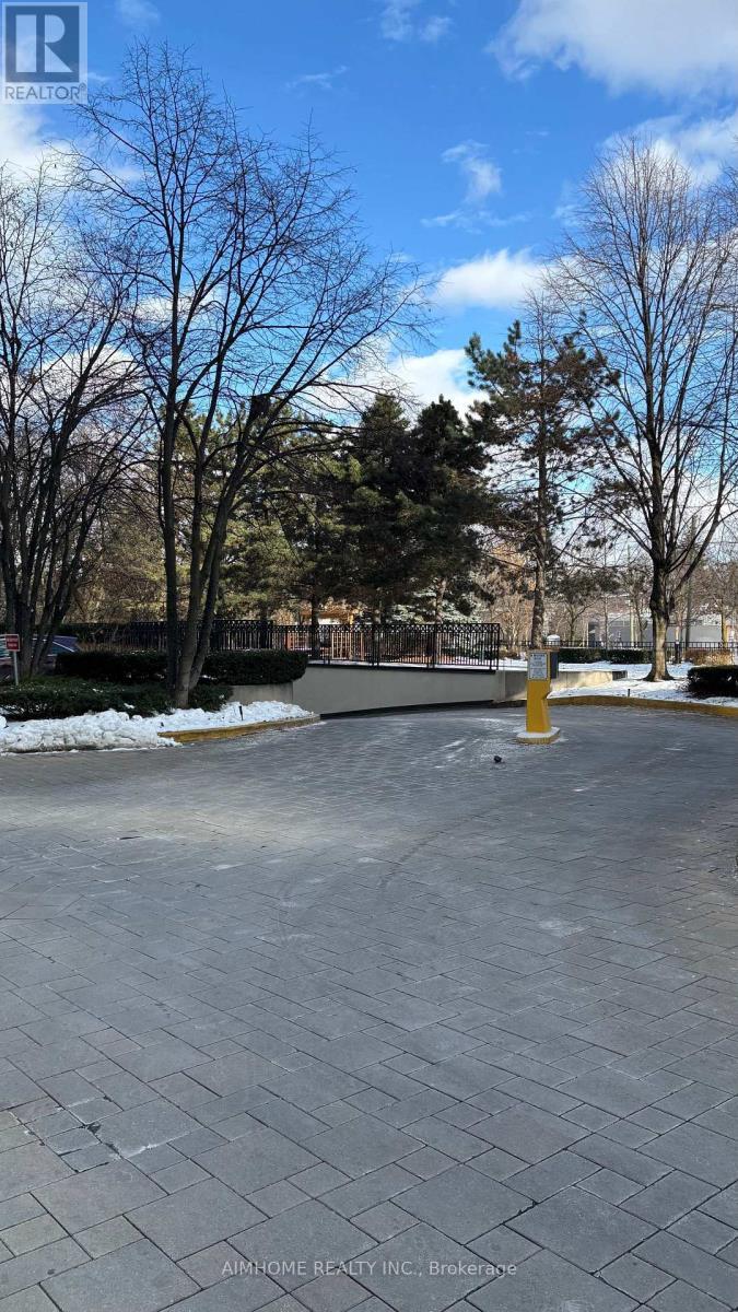 Ph 108 - 18 Hillcrest Avenue, Toronto, ON - Outdoor With View