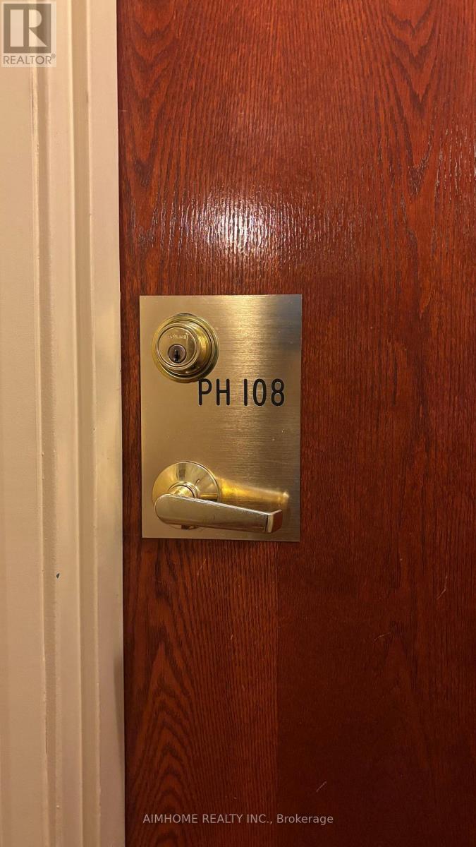 Ph 108 - 18 Hillcrest Avenue, Toronto, ON - Photo Showing Other Room