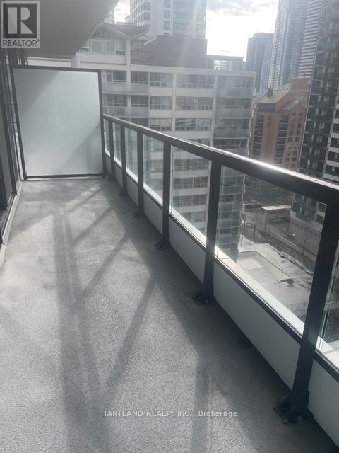 Balcony - 1110 - 65 Broadway Avenue, Toronto, ON -