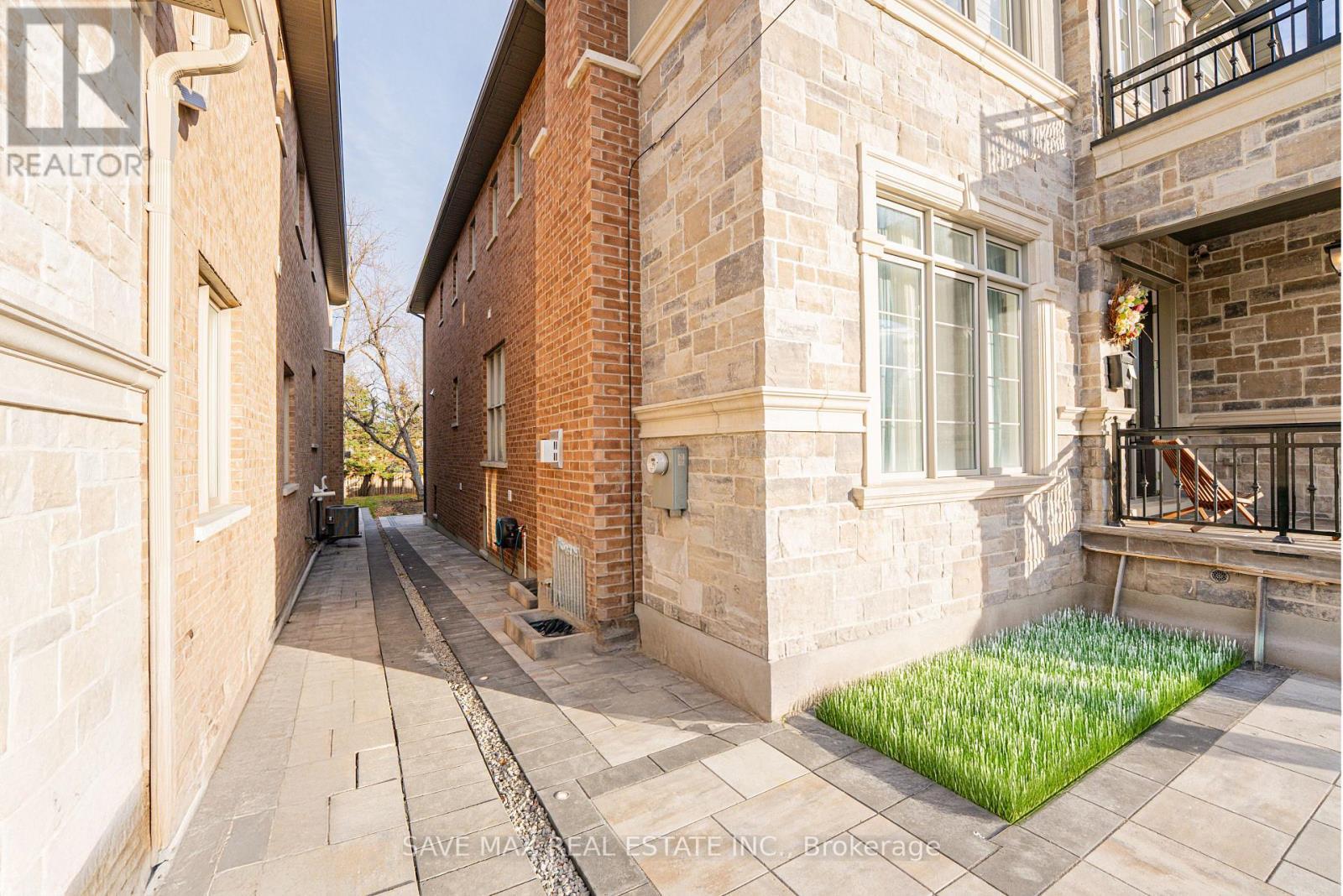 Bsmt - 337 Centennial Road, Toronto, ON - Outdoor