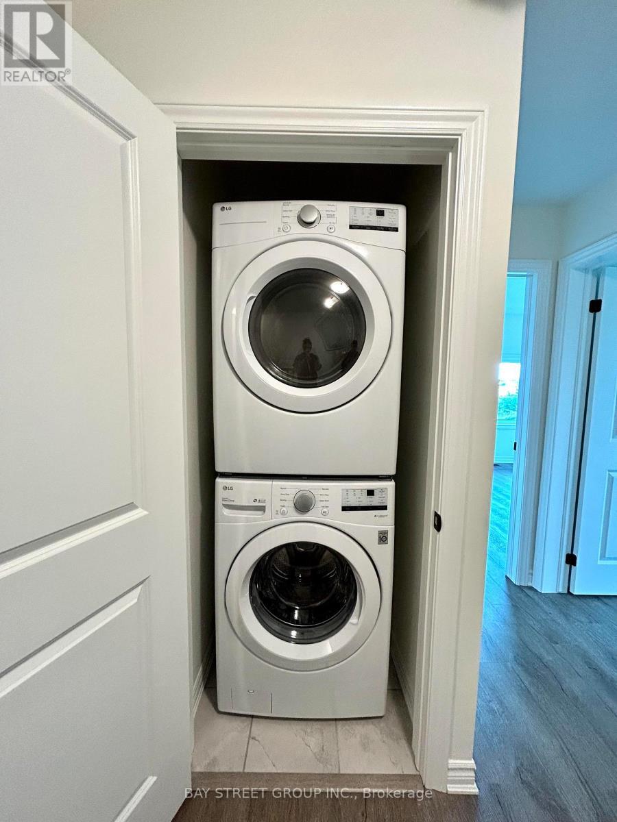 Laundry - 614 - 1034 Reflection Place, Pickering, ON - Indoor Photo Showing Laundry Room