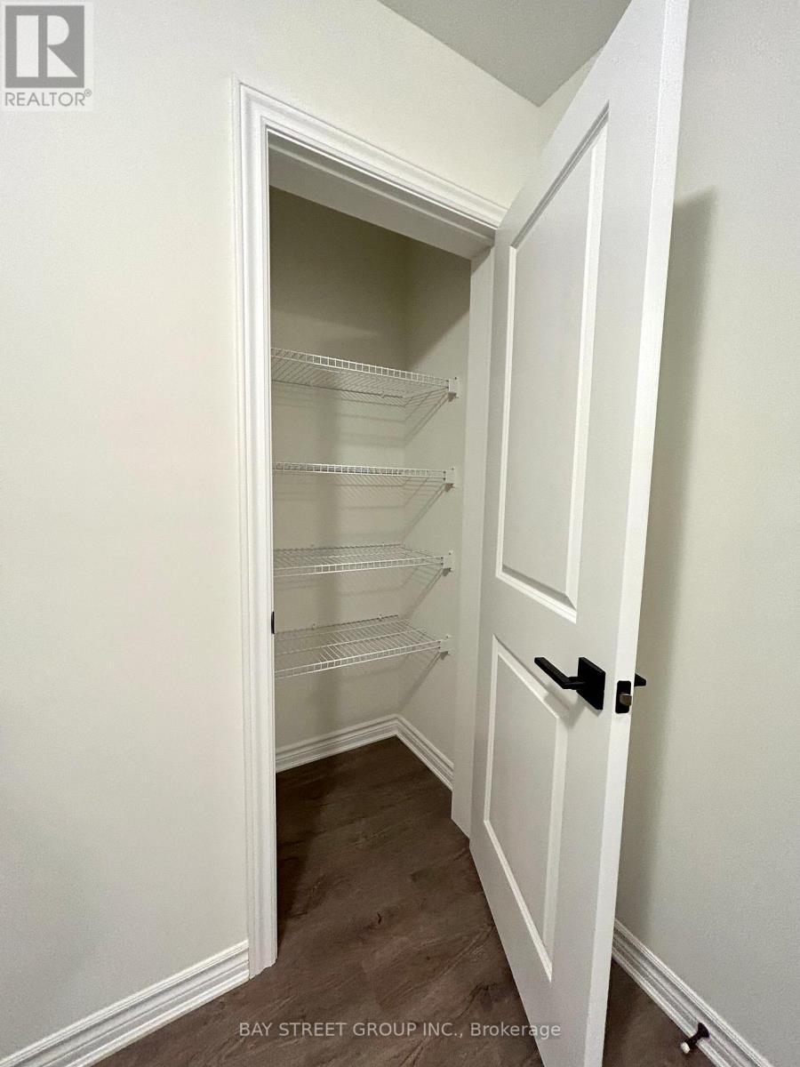 Linen Closet - 614 - 1034 Reflection Place, Pickering, ON - Indoor