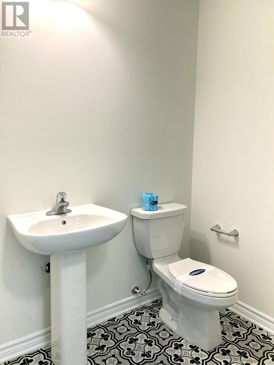 Powder Room - 614 - 1034 Reflection Place, Pickering, ON - Indoor Photo Showing Bathroom