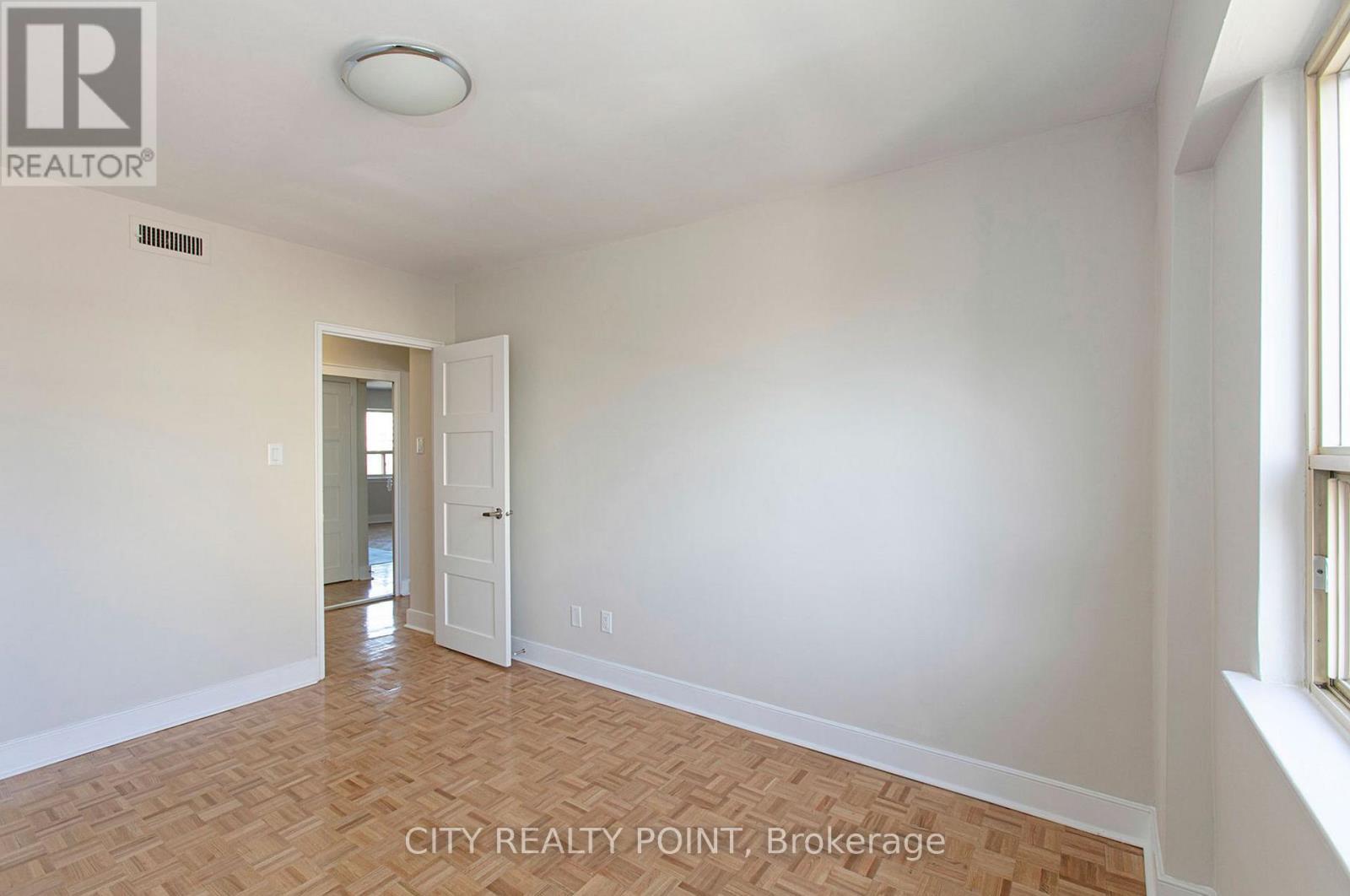 307 - 95 Lawton Boulevard, Toronto, ON - Indoor Photo Showing Other Room