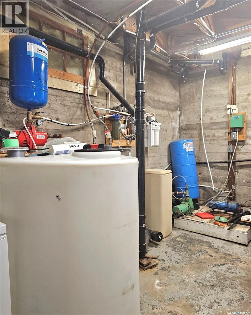 Mcleod Acreage, Miry Creek Rm No. 229, SK - Indoor Photo Showing Basement