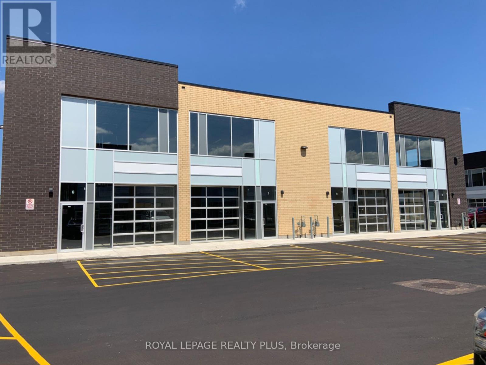 6 - 1162 King Road, Burlington, ON