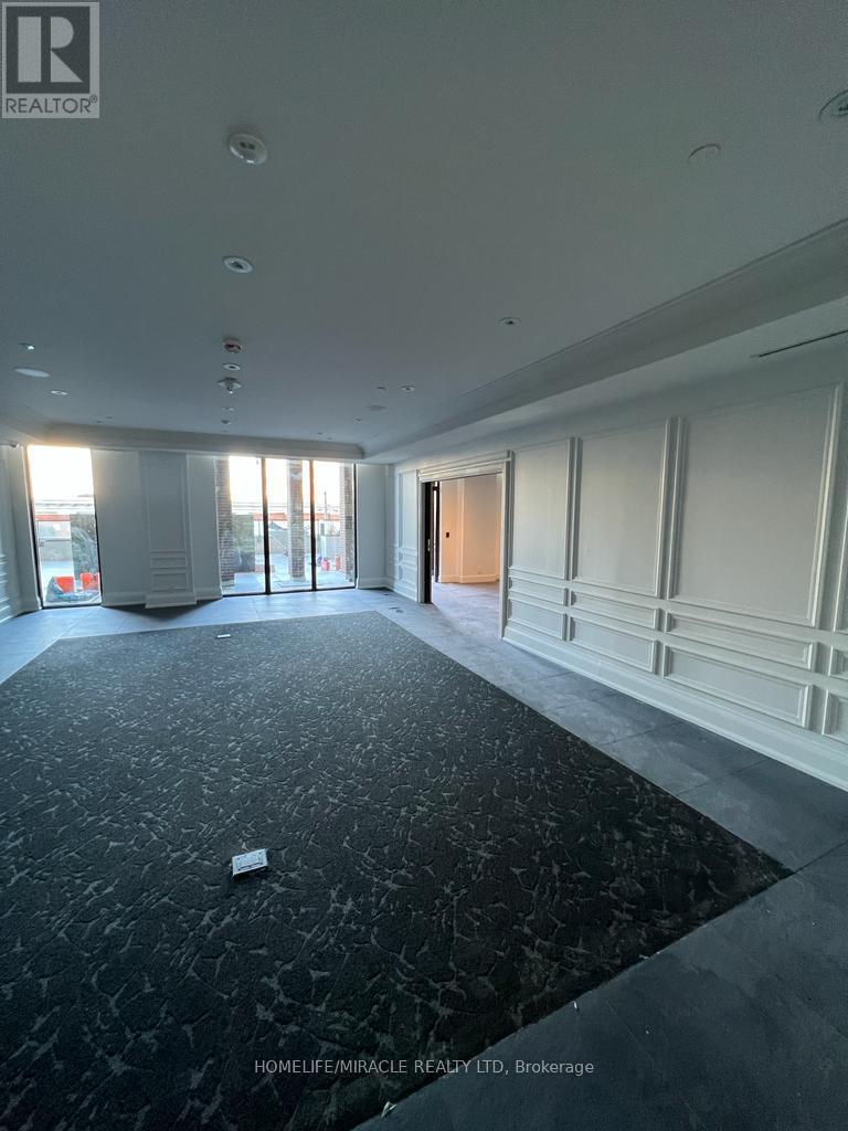 914 - 270 Dufferin Street, Toronto, ON - Indoor Photo Showing Other Room