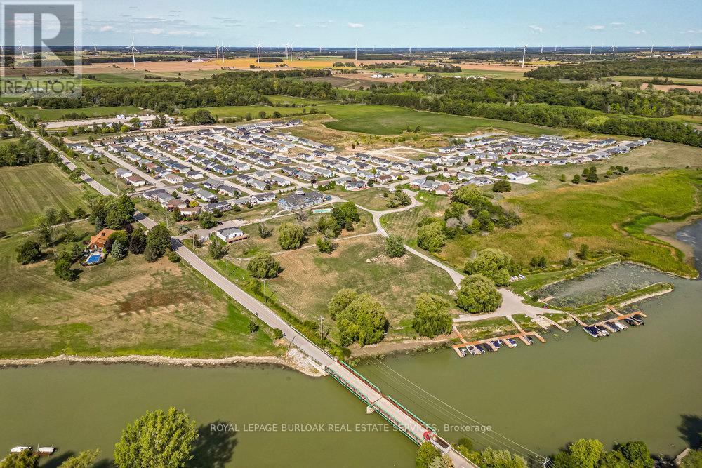 29 Hickory Hollow, Haldimand, ON - Outdoor With Body Of Water With View