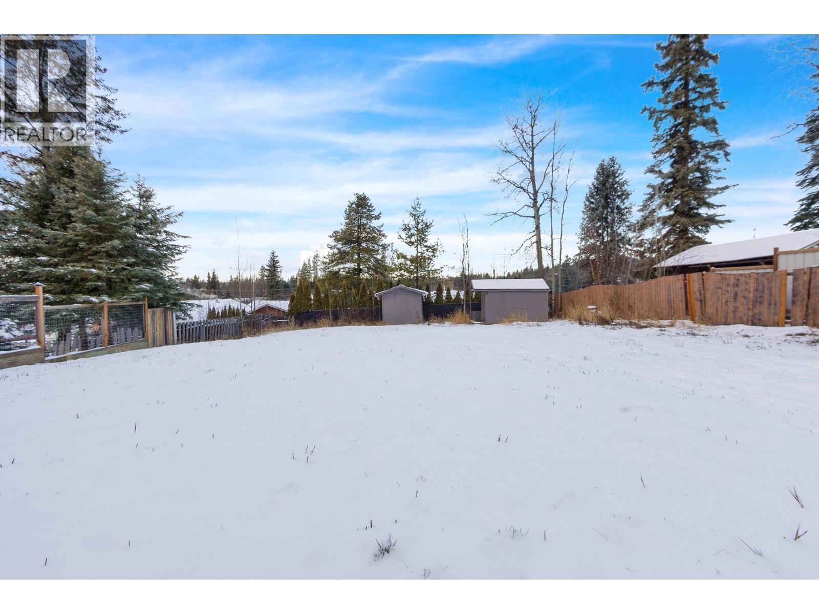 7941 Rosewood Place, Prince George, BC - Outdoor