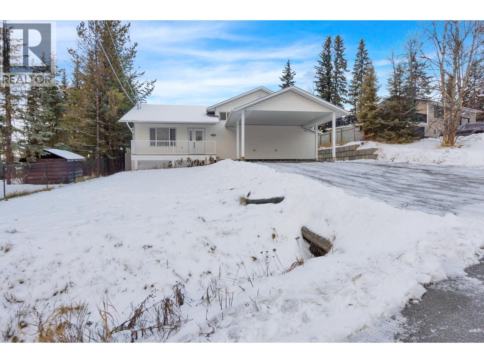 7941 Rosewood Place, Prince George, BC - Outdoor
