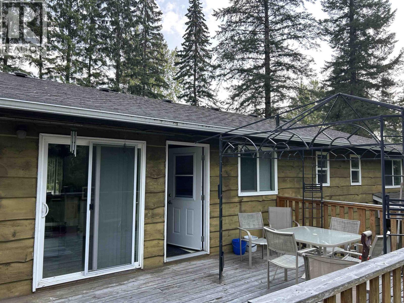 637 Willow Street, Quesnel, BC - Outdoor With Deck Patio Veranda