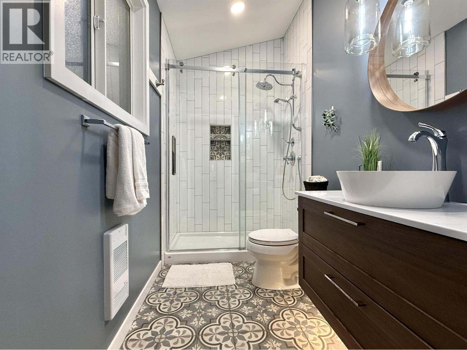 94 Coho Avenue, Kitimat, BC - Indoor Photo Showing Bathroom