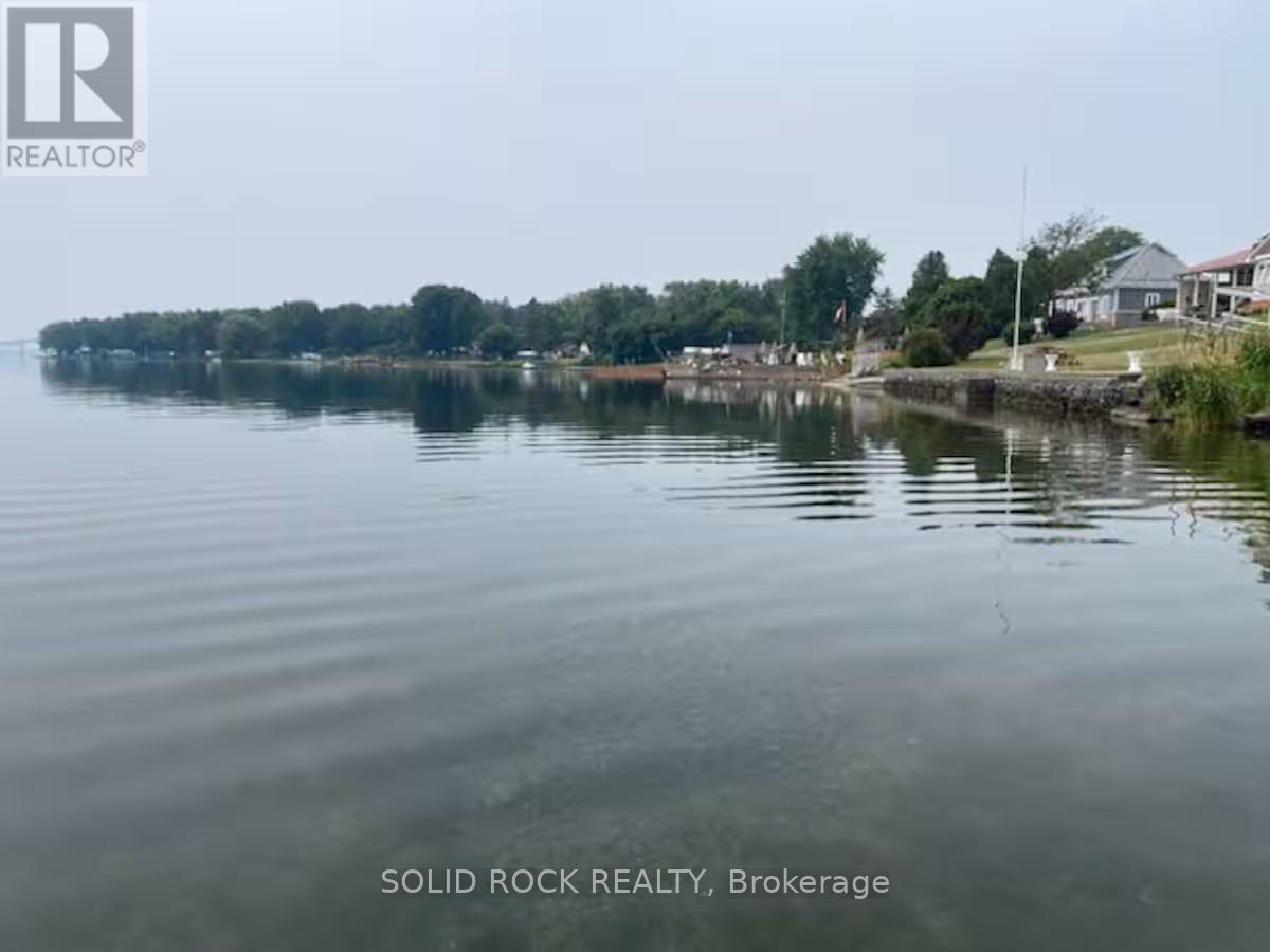 5 Shoreline Road, Edwardsburgh/Cardinal, ON - Outdoor With Body Of Water With View