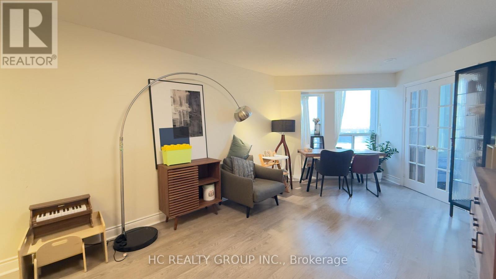 1424 - 15 Northtown Way, Toronto, ON - Indoor