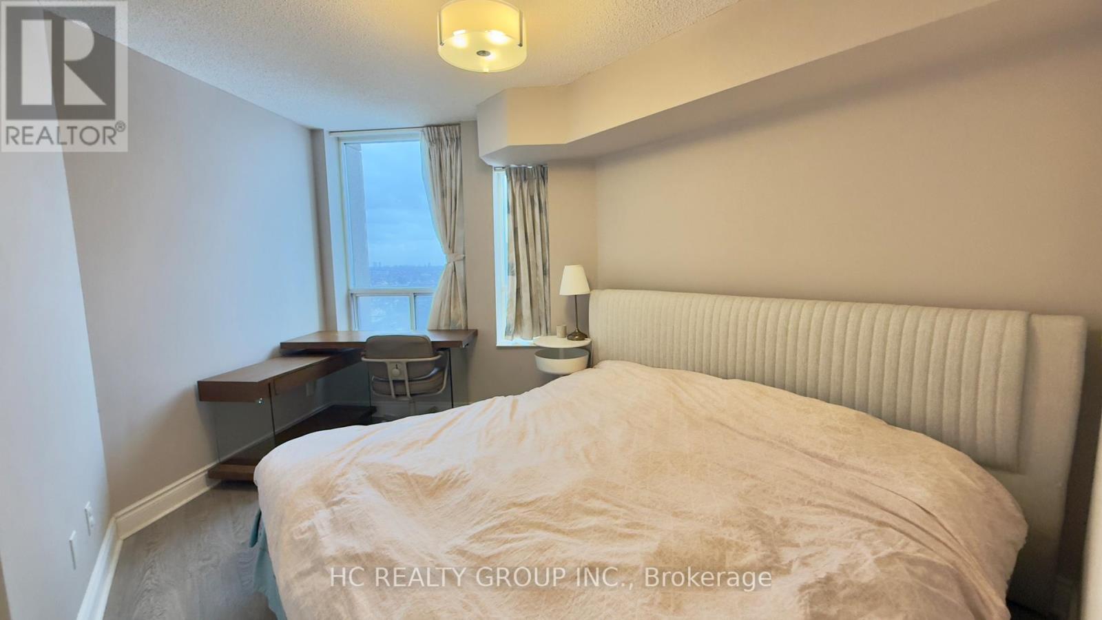 1424 - 15 Northtown Way, Toronto, ON - Indoor Photo Showing Bedroom