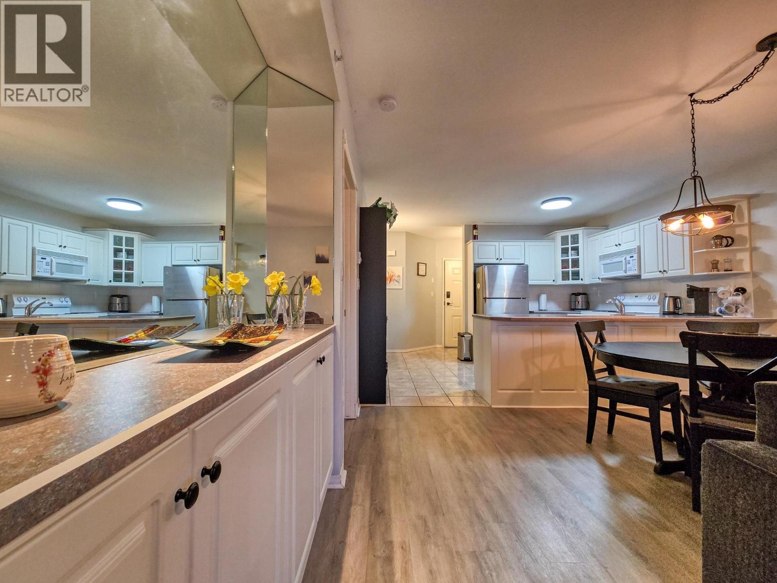 5052 Riverview Road Unit# 5012A, Fairmont Hot Springs, BC - Indoor