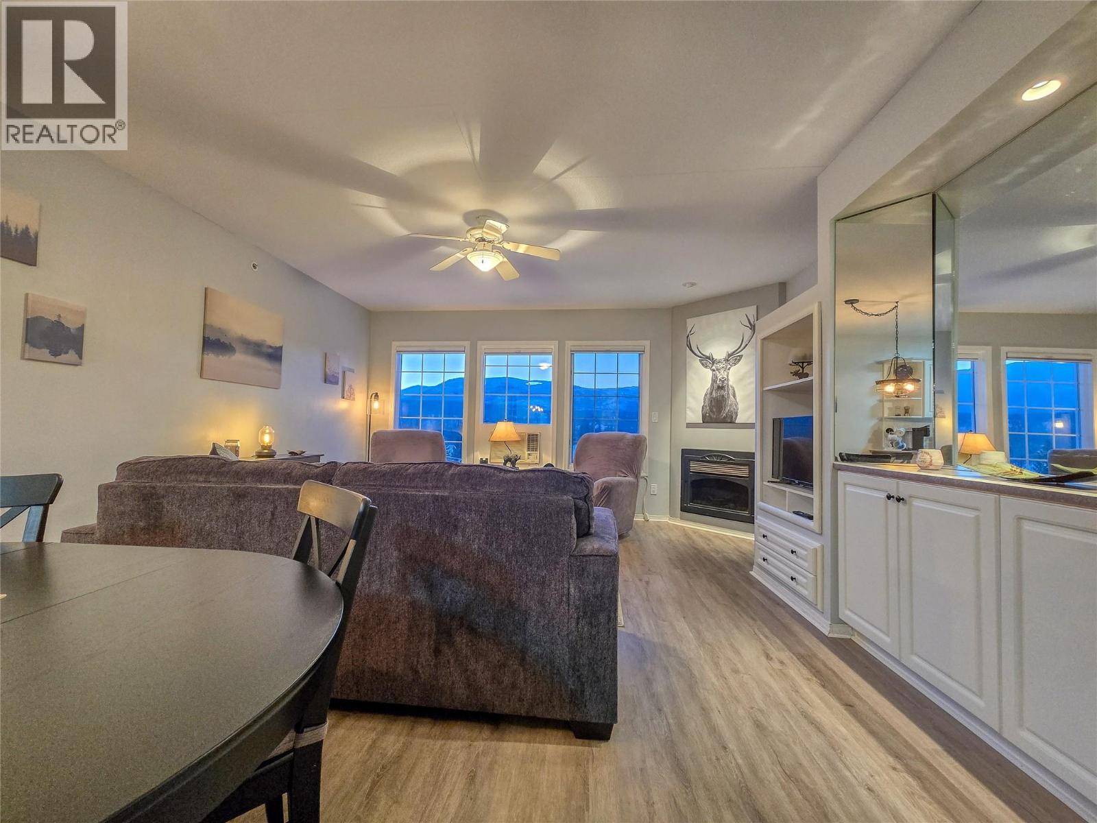 5052 Riverview Road Unit# 5012A, Fairmont Hot Springs, BC - Indoor With Fireplace