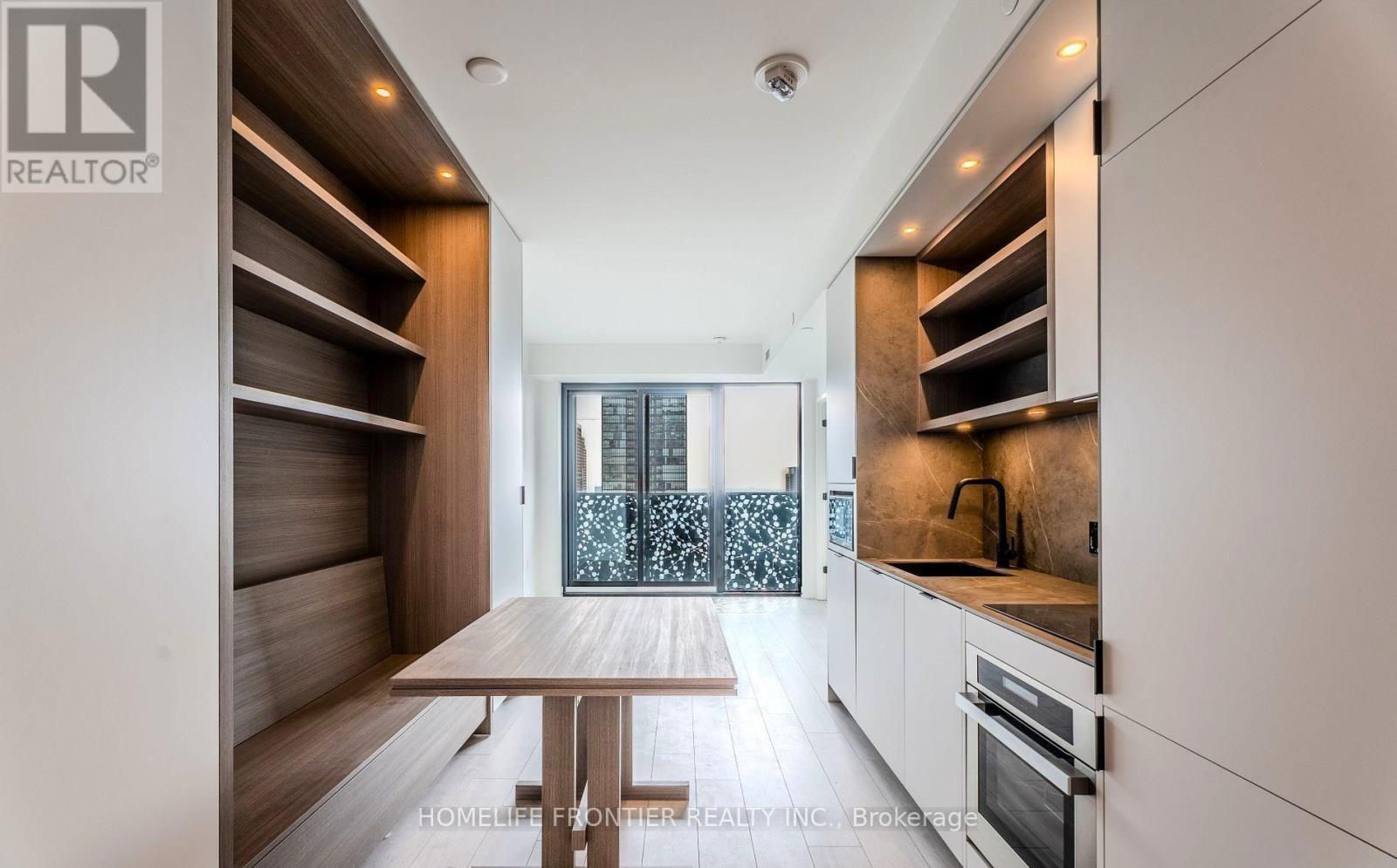 2502 - 55 Charles Street E, Toronto, ON - Indoor Photo Showing Kitchen